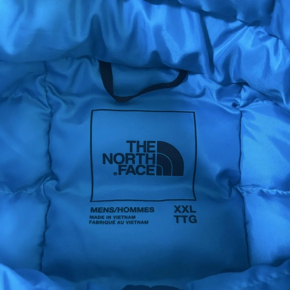 NWT The North Face Jacket Mens 2XL Blue Insulated Packable Pertex Quantum Hiking